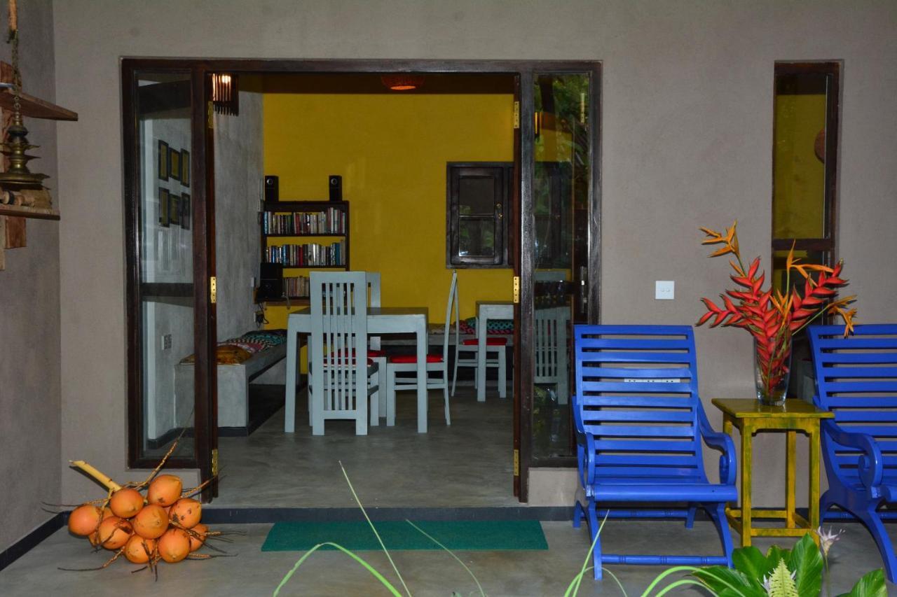 View Guesthouse & Bistro At Goyambokka Tangalle Exterior foto