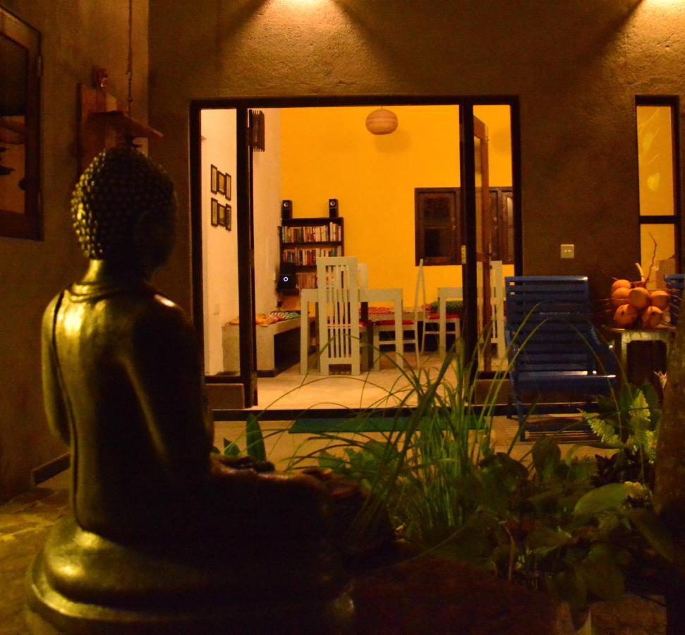 View Guesthouse & Bistro At Goyambokka Tangalle Exterior foto